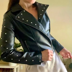 NWT BB DAKOTA BY STEVE MADDEN Studded
Faux Leather Moto Jacket